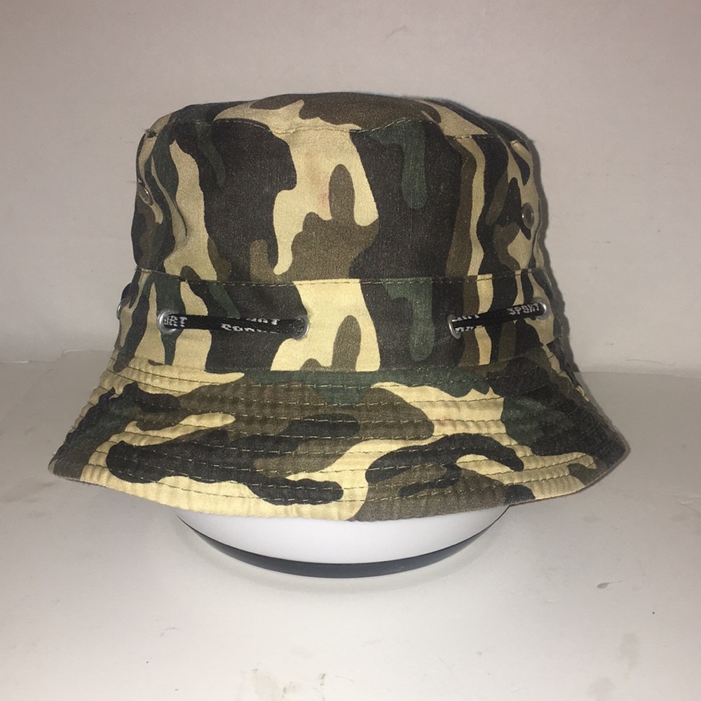 SPORTBRAND CAMO BUCKET HAT WITH ADJUSTABLE GATHER FOR FIT